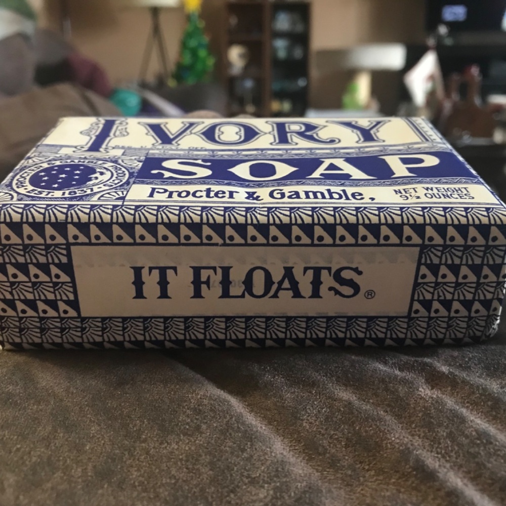 Ivory Soap bar - Picture 3 of 4